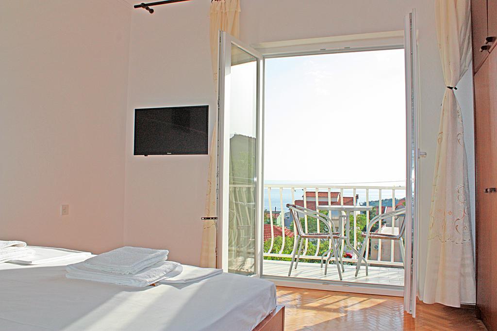 Bougainvillea Apartments Makarska Zewnętrze zdjęcie