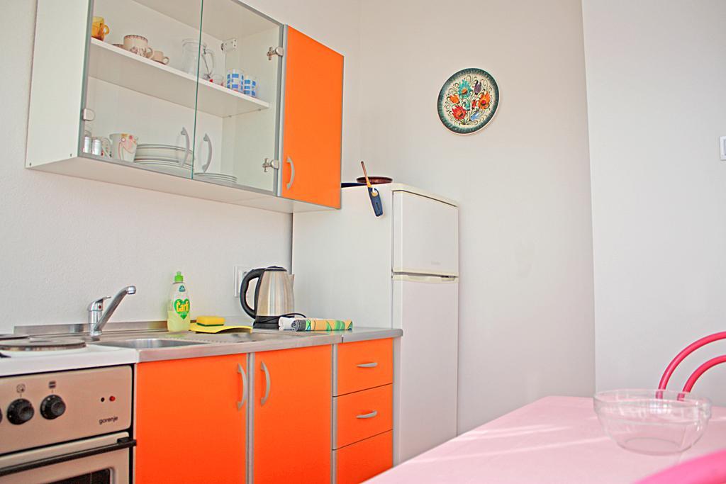 Bougainvillea Apartments Makarska Zewnętrze zdjęcie